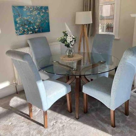 Garden Apartment, Central Harrogate With Parking Exterior foto