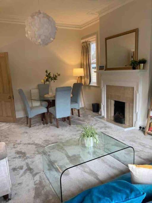 Garden Apartment, Central Harrogate With Parking Exterior foto